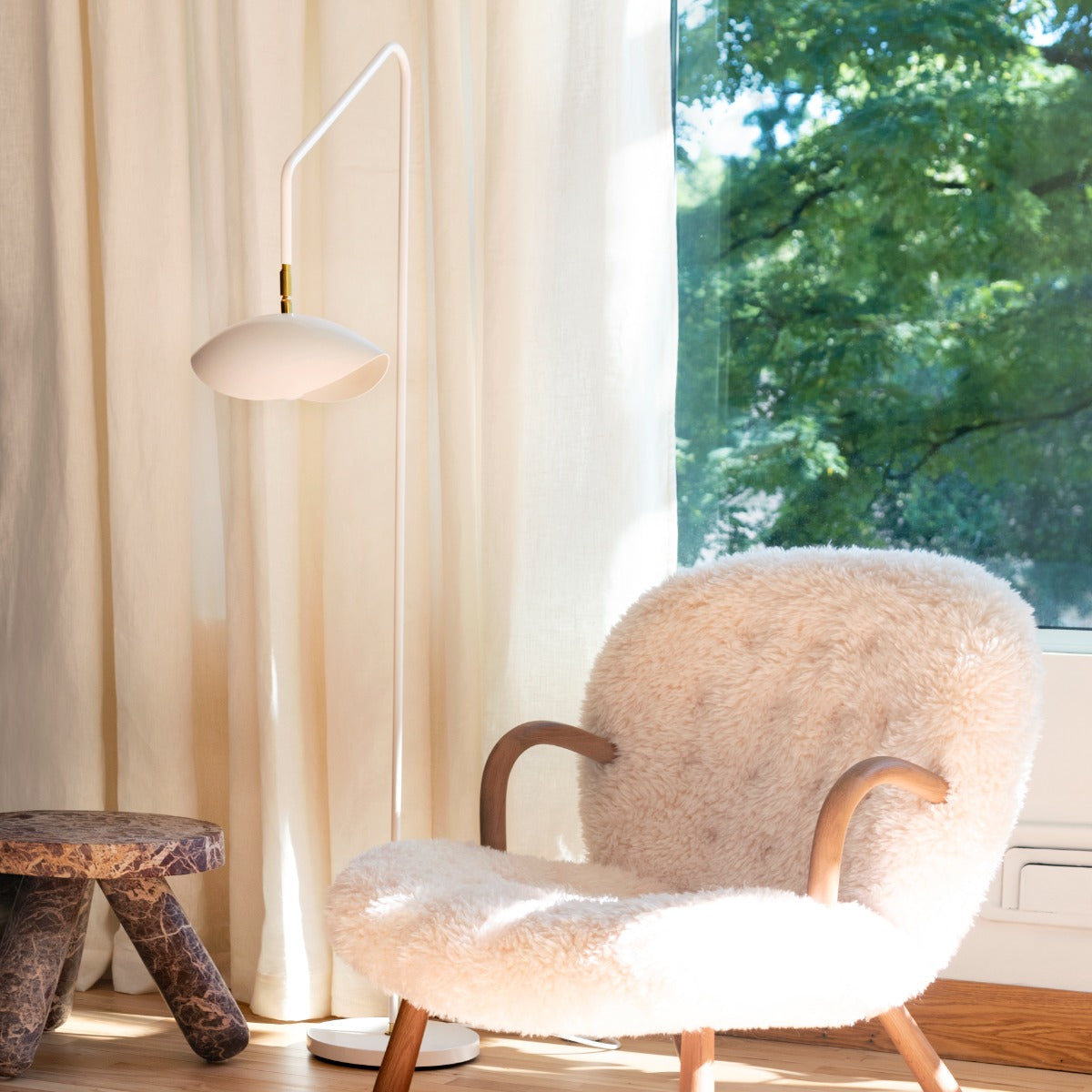 Arctander Clam Chair
