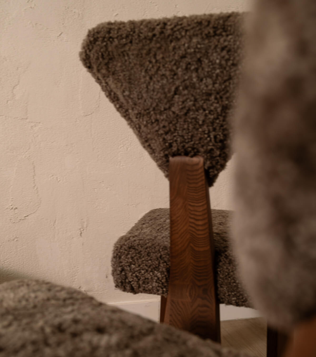 Hand-finished sheepskin tones