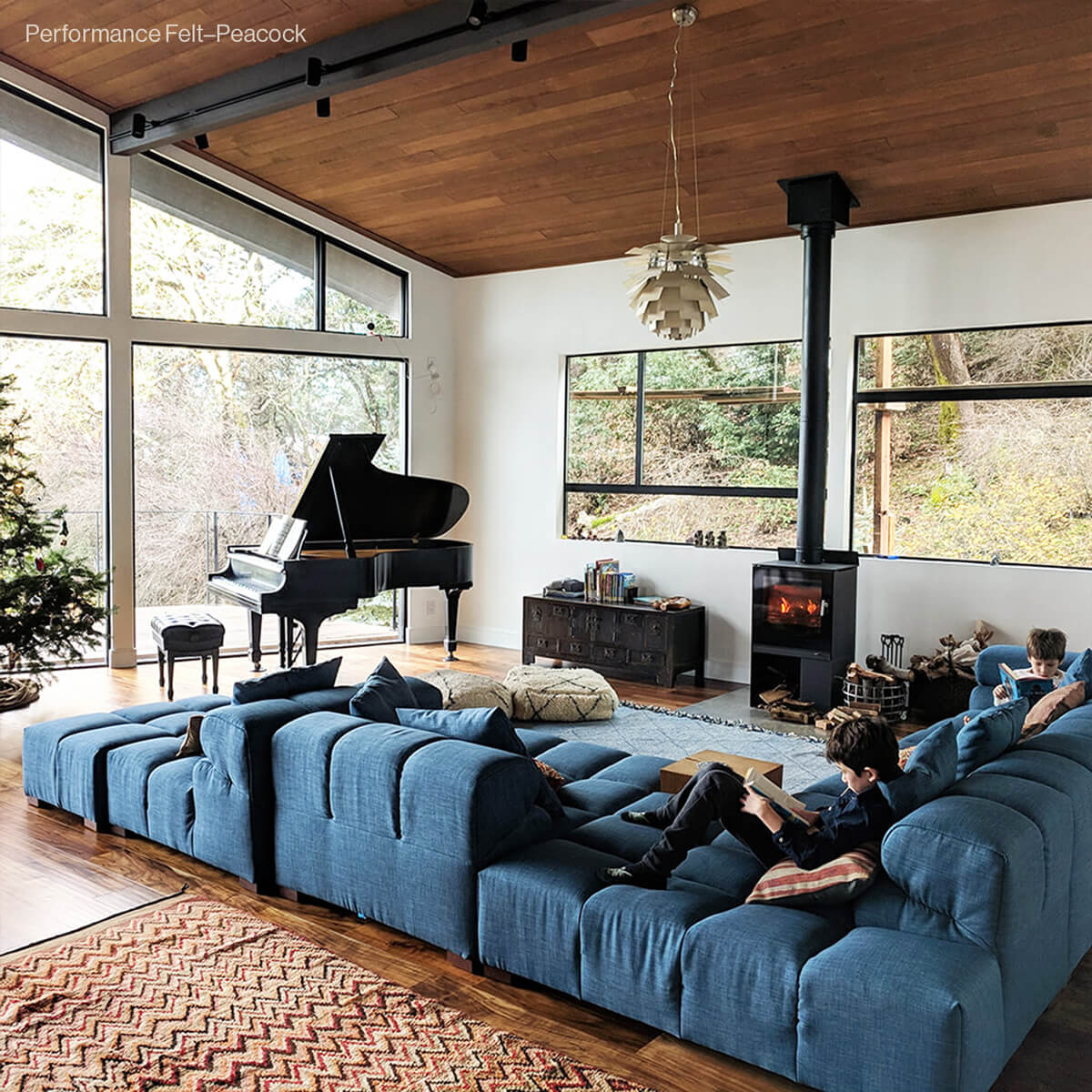 Quadra Tufted Sofa | TF006 Deep Middle